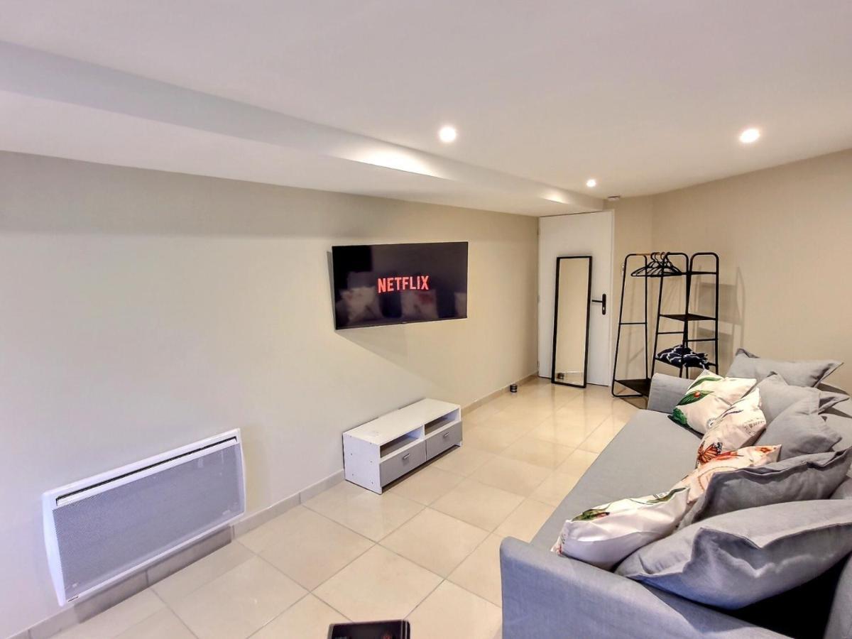 Le Petit Rocher 30M2- Studio Standing 3 Etoiles Saint-Aignan-Grand-Lieu Luaran gambar