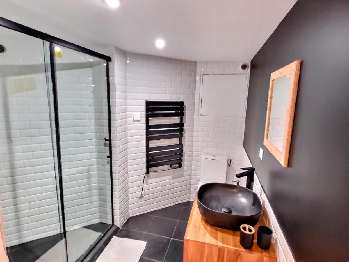Le Petit Rocher 30M2- Studio Standing 3 Etoiles Saint-Aignan-Grand-Lieu Luaran gambar